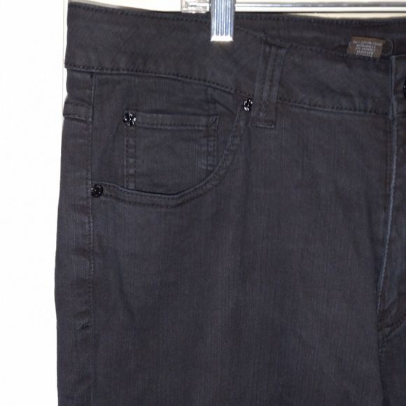 Jag Jeans Black Size 16W Smooths Tummy Mid-Rise Dark Wash Hong Kong NEW - Picture 3 of 16